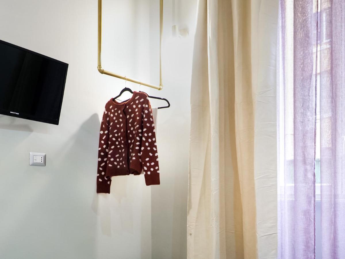C'Est La Vie Suites Rome Exterior photo